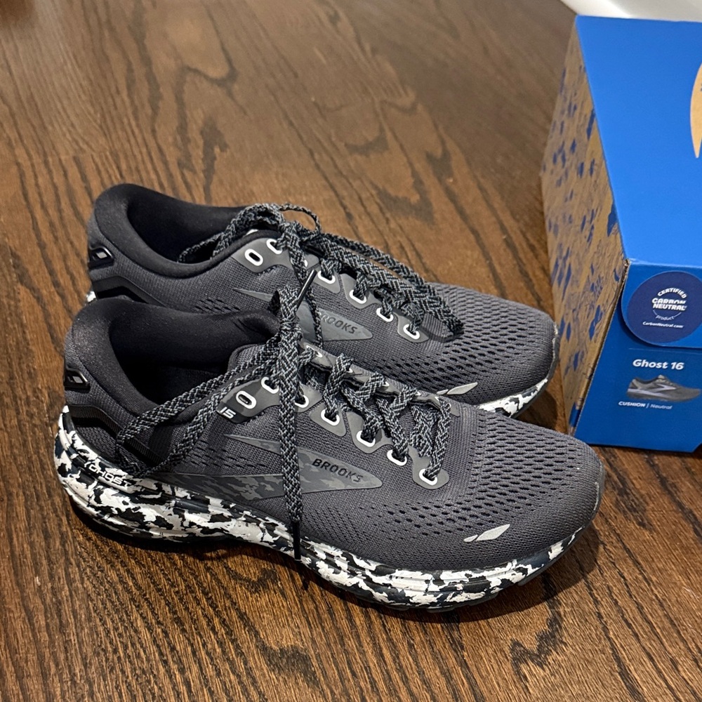 Brooks Ghost 16  Running Shoes - Black and Gray